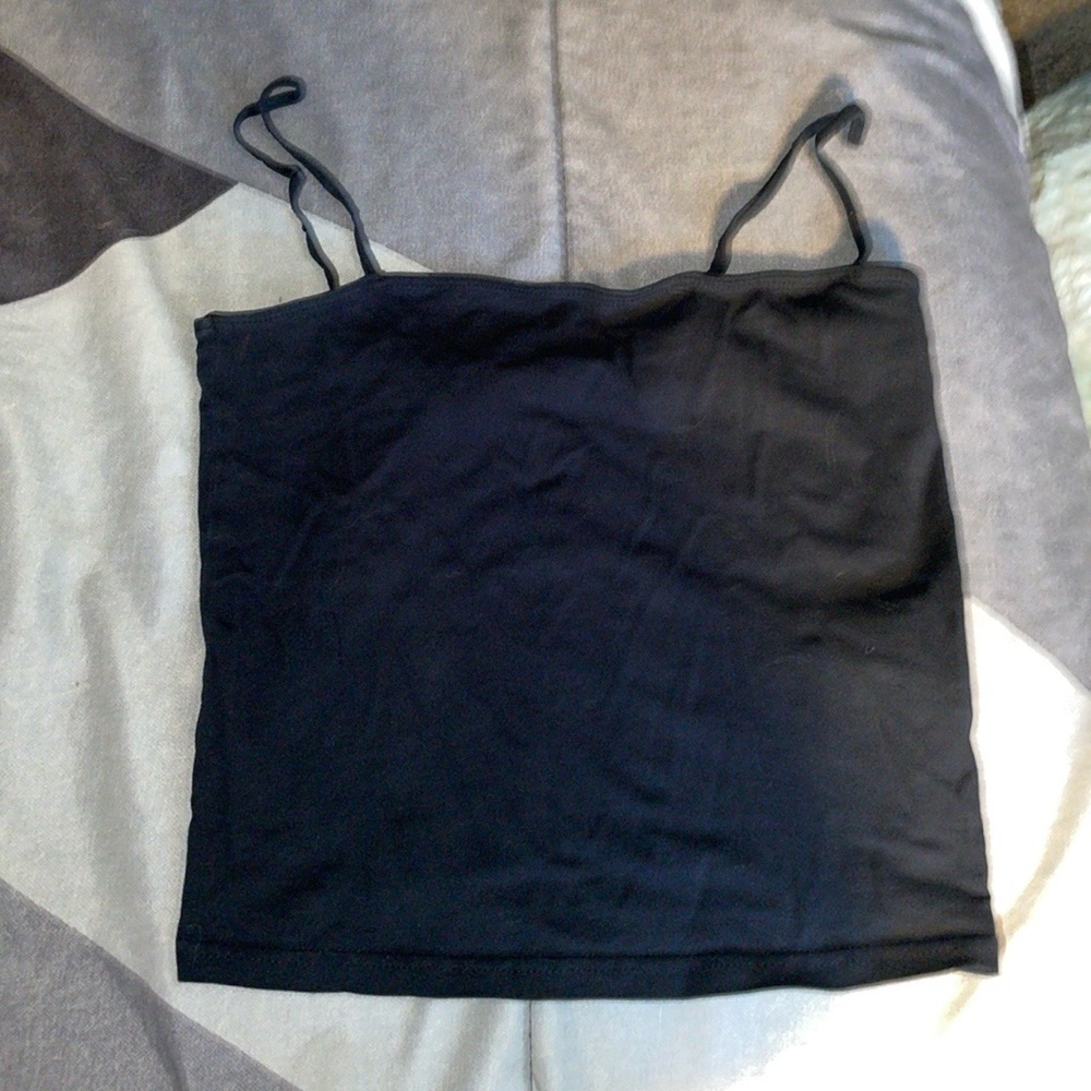 Under shirt crop top